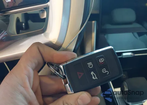 2025 Land Rover Range Rover P400 Se 7 Seat z USA, uszkodzony, nr VIN SALKPBFU5SA298531